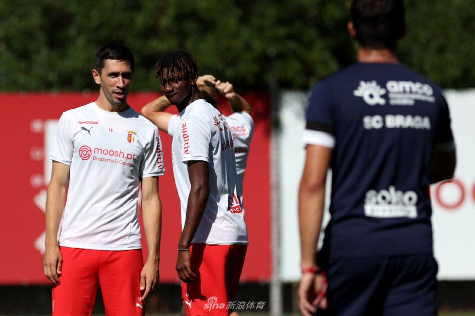 有效迫使对 有效迫使对