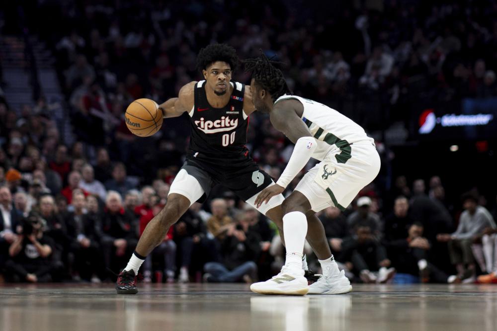 虽然最终留 虽然最终留