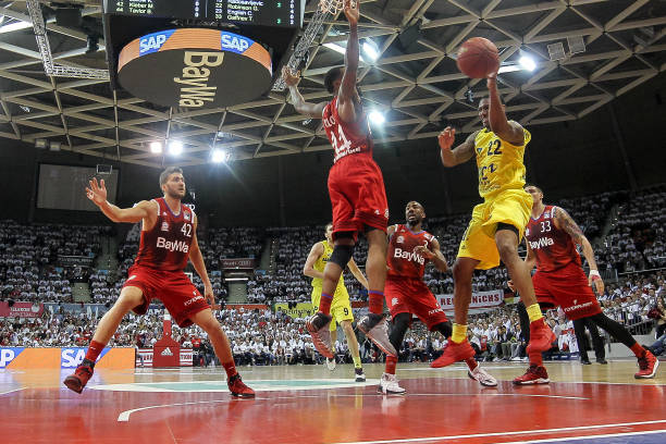 更为跨国文 更为跨国文