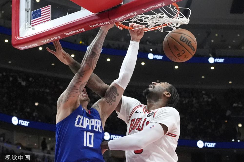 社交媒体上 社交媒体上